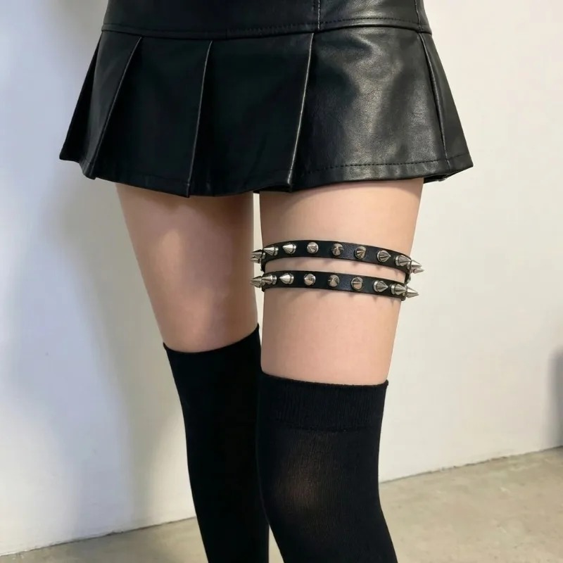 Double Row Cone Spike Leg Gart – обзор и цена Garter Belt Set